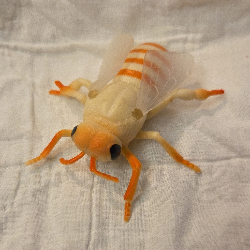 10/$10 Plastic Rubber Toy Beatle 3"